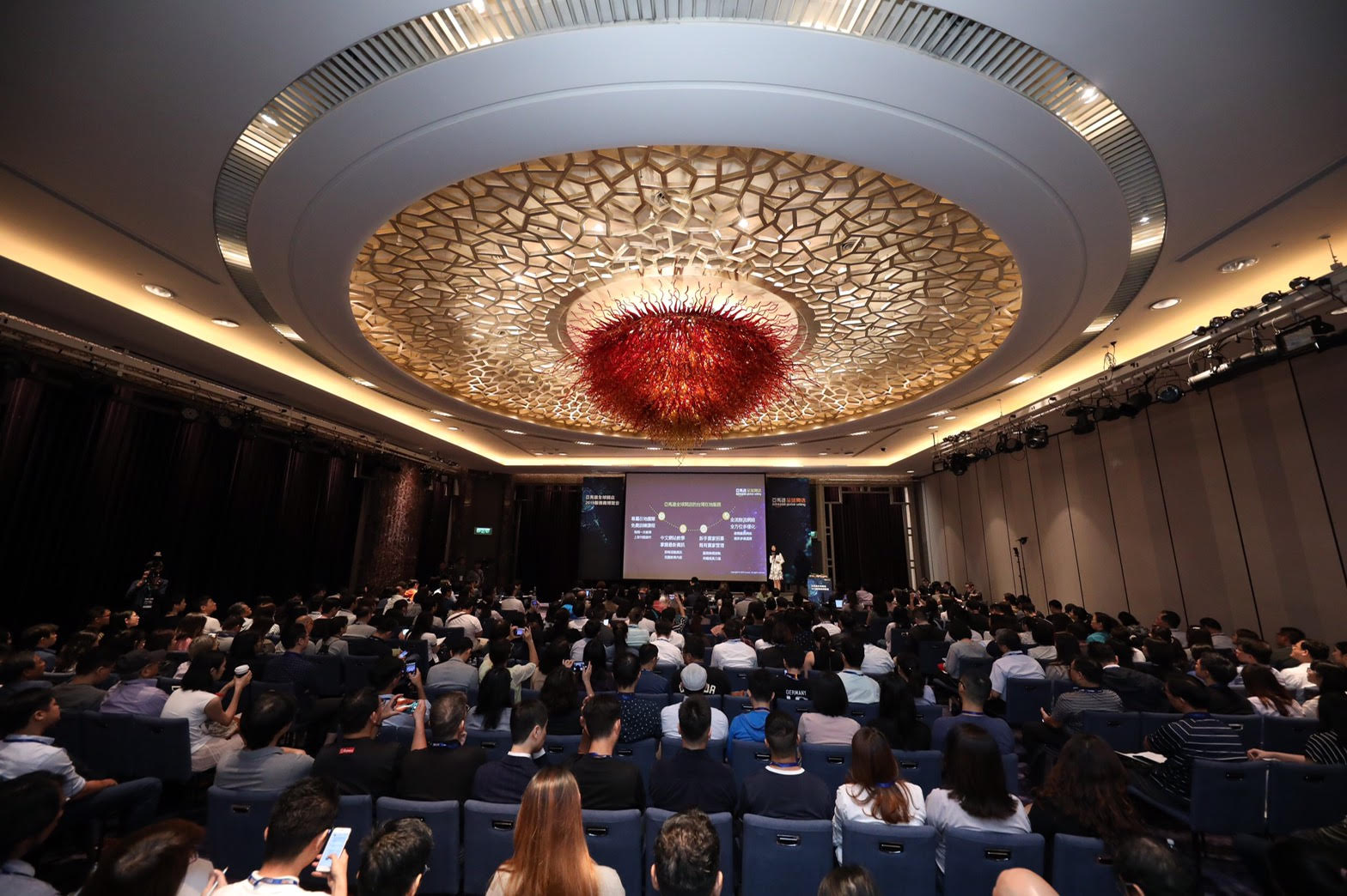亞馬遜全球開店2019服務商博覽會登場  台灣賣家服務再升級
